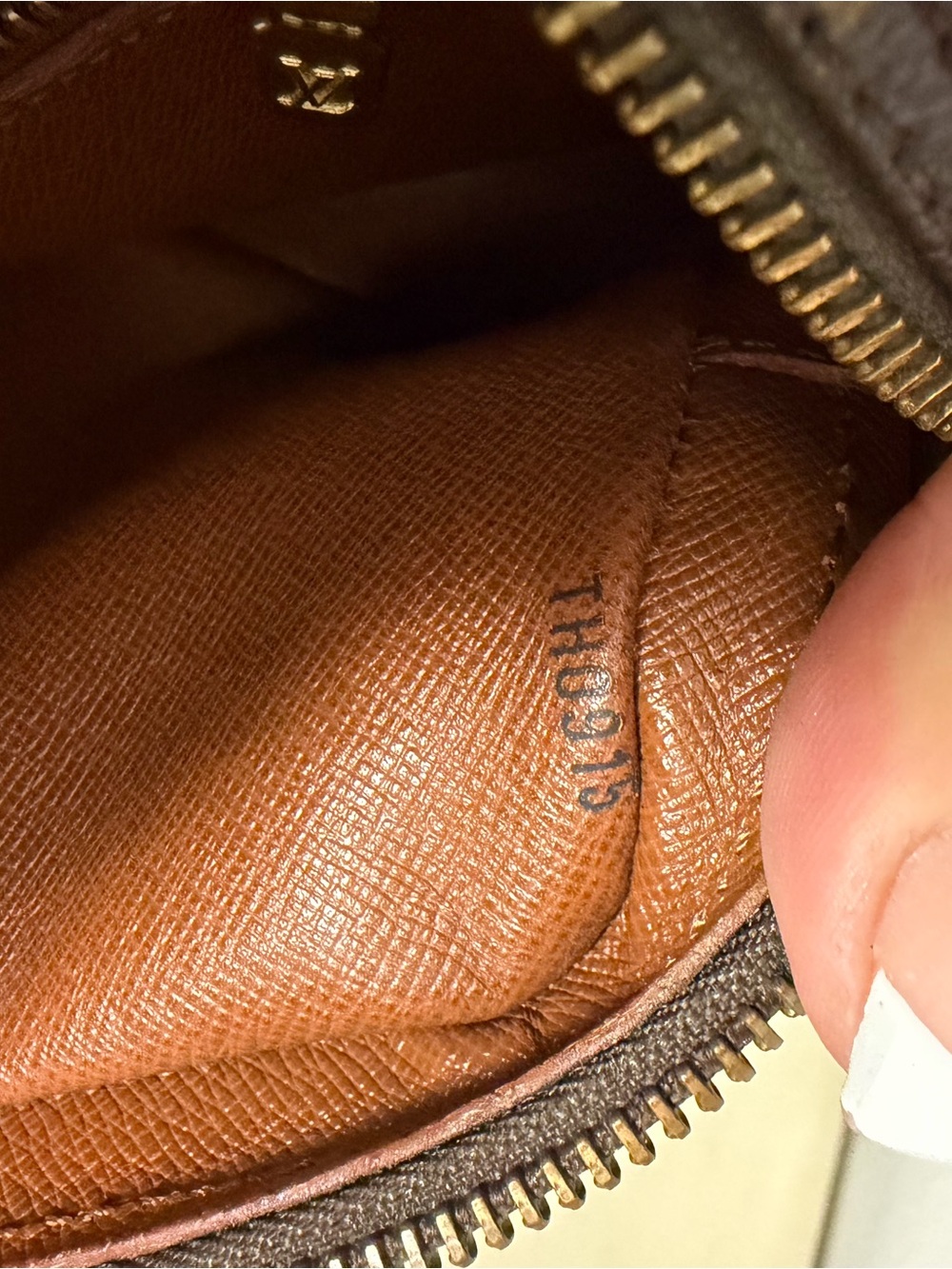 Louis Vuitton Monogram Canvas Toiletry Pouch in Brown and Tan - Picture 2 of 16